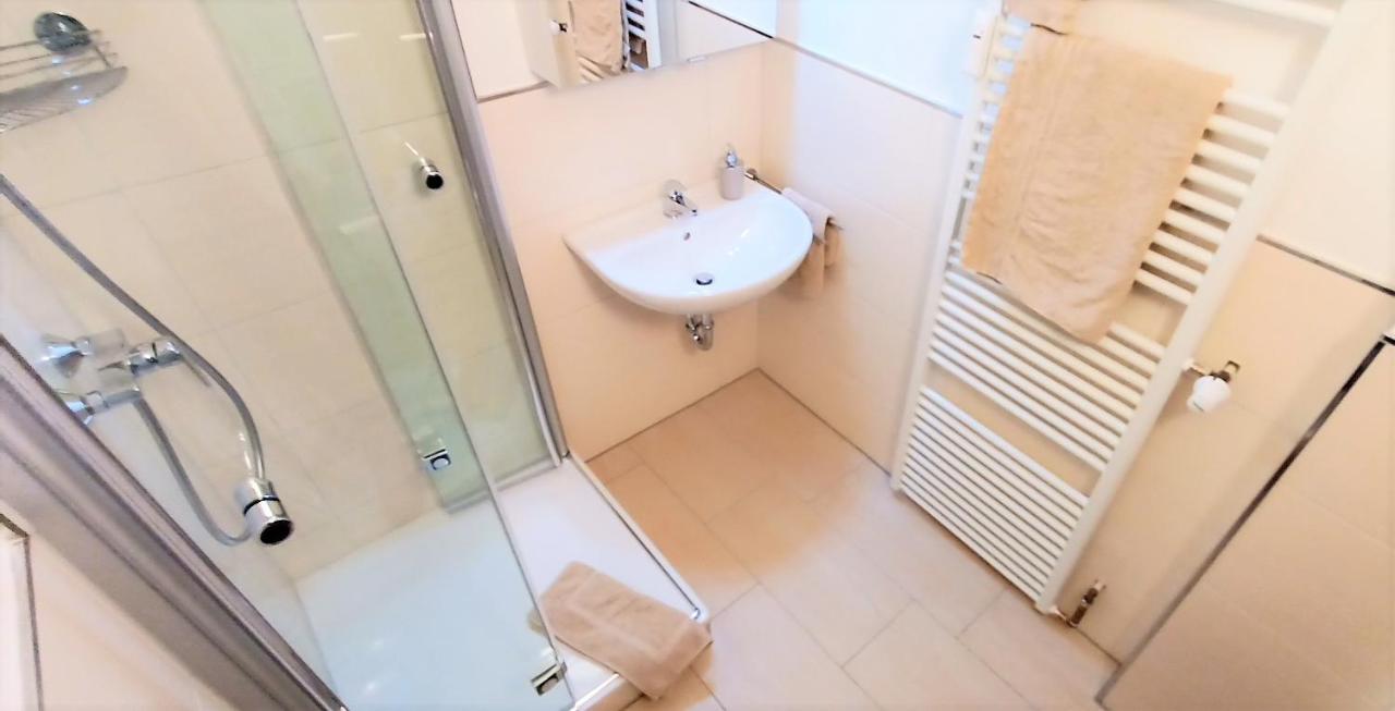 Bodensee Apartments Friedrichshafen Schnetzenhausen Ngoại thất bức ảnh